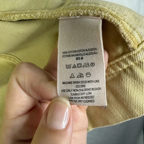Free People Sunwash Yellow Cropped Denim Jacket Size S NWT - Picture 5 of 6